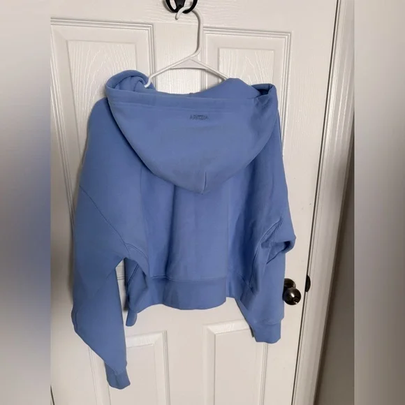 Aritzia | Cozy Sweatfleece Boyfriend Boxy Zip Hoodie in Dayflower Blue | Large - Picture 5 of 13